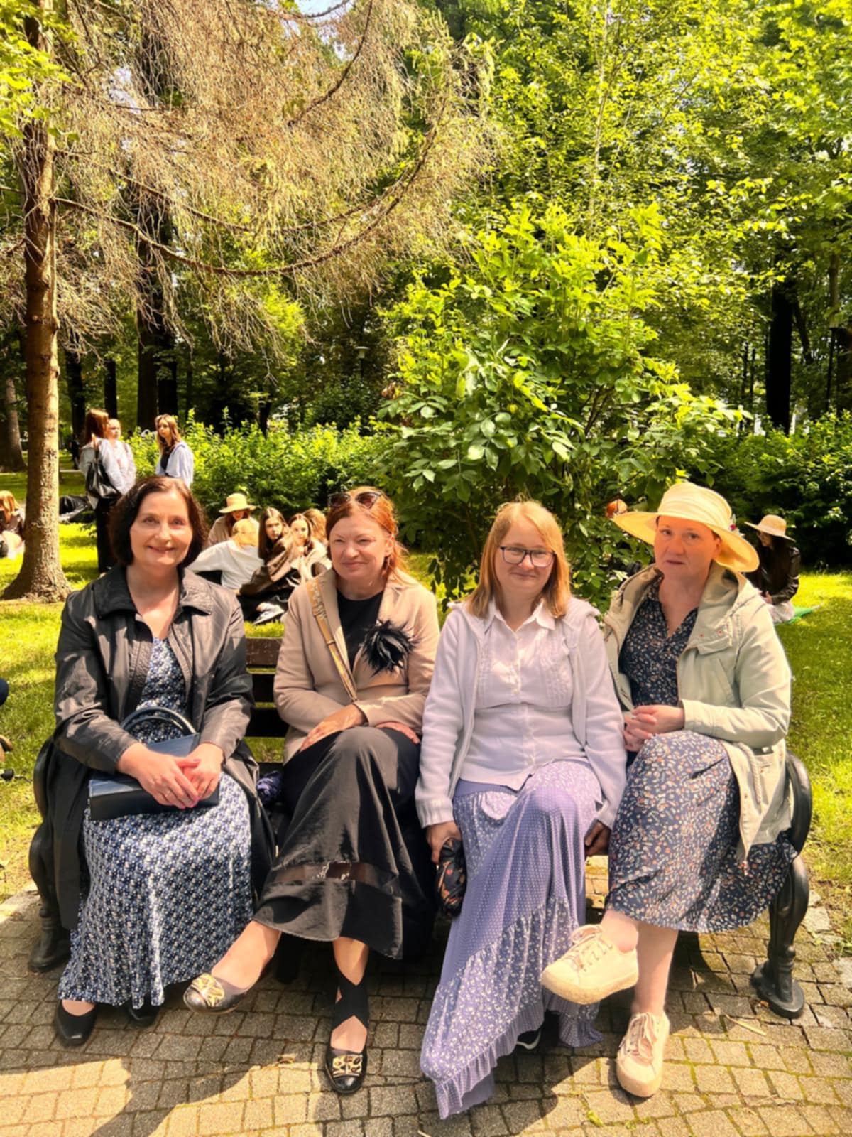 Zdjęcie Urodziny MK 2025 (08)3e57564c-e80e-4b45-b8fe-635657aeb5fe.jpeg w galerii Urodziny patronki II LO na Sądeckich Plantach